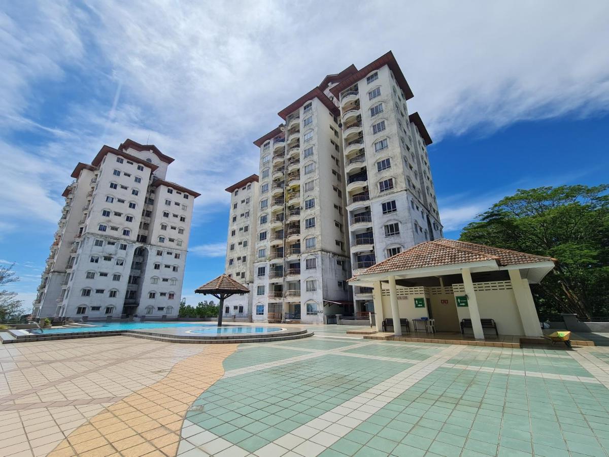 Sunshine Bay Resort Петалинг Джая Екстериор снимка